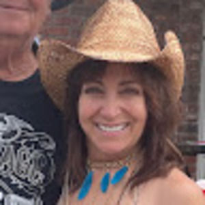 Meet your Posher, Roberta